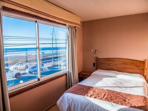 Imagen de la habitación del Caba&ntilde;as Serena Suite Costa. Foto 2