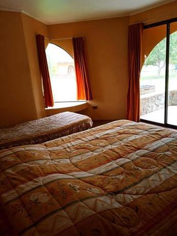 Imagen de la habitación del Caba&ntilde;as Tahiken. Foto 8