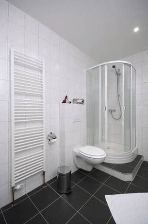 Imagen de la habitación del Caf&eacute; and Hotel Am Holzhafen. Foto 9