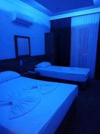 Imagen de la habitación del Cagan Hotel. Foto 6