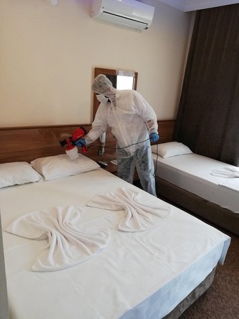 Imagen de la habitación del Cagan Hotel. Foto 9