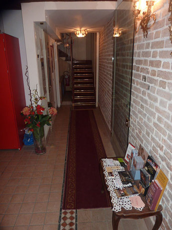 Imagen de los interiores del C&agrave; Del Dose. Foto 12