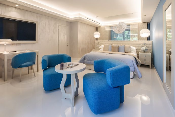 Imagen de la habitación del Cala Beach Resort. Foto 20