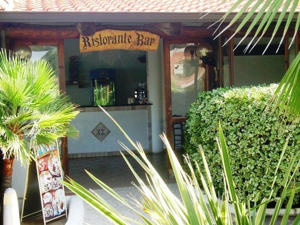 Imagen del bar/restaurante del Cala Petrosa Resort. Foto 2