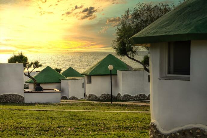 Imagen general del Cala del Principe Wild & Nature Resort. Foto 12