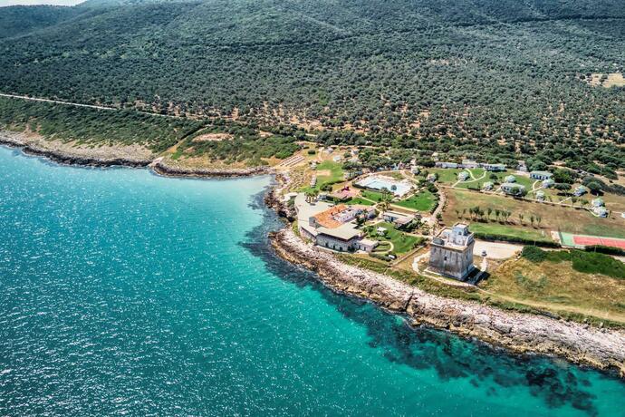 Imagen general del Cala del Principe Wild & Nature Resort. Foto 34