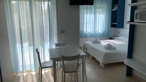 Imagen general del Calanca Apulian Residence. Foto 17