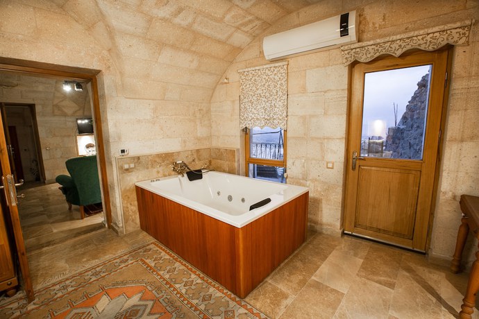 Imagen de la habitación del Caldera Hotel. Foto 12