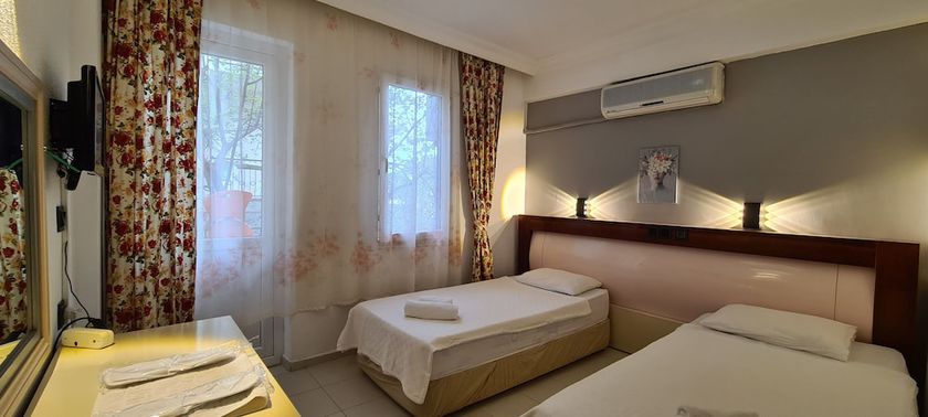 Imagen de la habitación del California Apart Otel. Foto 12