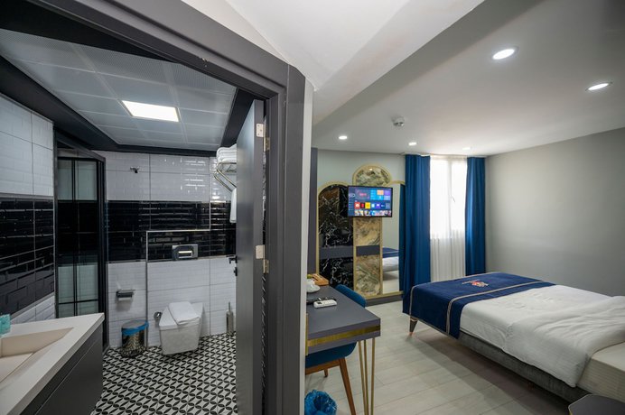 Imagen de la habitación del California Hotel. Foto 11