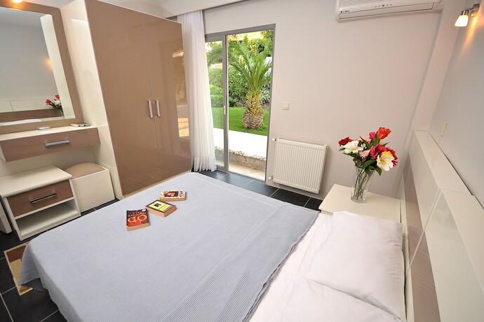 Imagen de la habitación del Calis Hotel. Foto 19