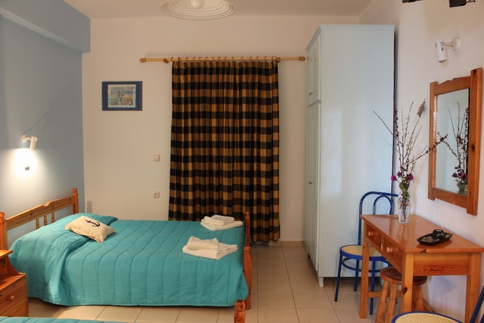 Imagen de la habitación del Calypso Studios. Foto 4
