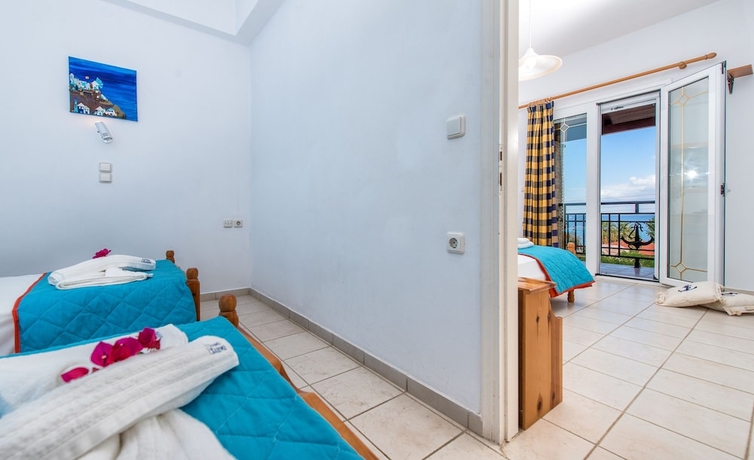 Imagen de la habitación del Calypso Studios. Foto 12