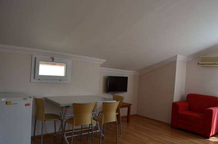 Imagen de la habitación del Cam Hotel. Foto 8