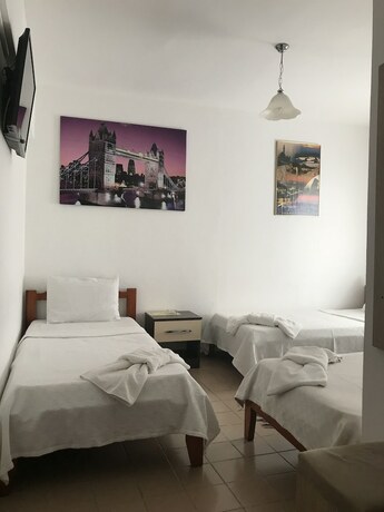 Imagen de la habitación del Cam Otel. Foto 13