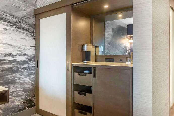 Imagen general del Cambria Hotel Niagara Falls. Foto 6
