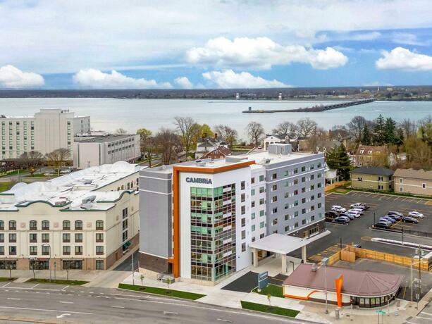 Imagen general del Cambria Hotel Niagara Falls. Foto 45
