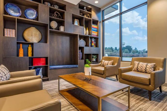 Imagen de los interiores del Cambria Hotel Rock Hill - University Center. Foto 14