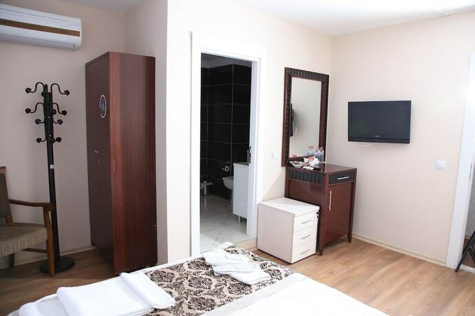 Imagen de la habitación del Camlica Tower Hotel. Foto 14