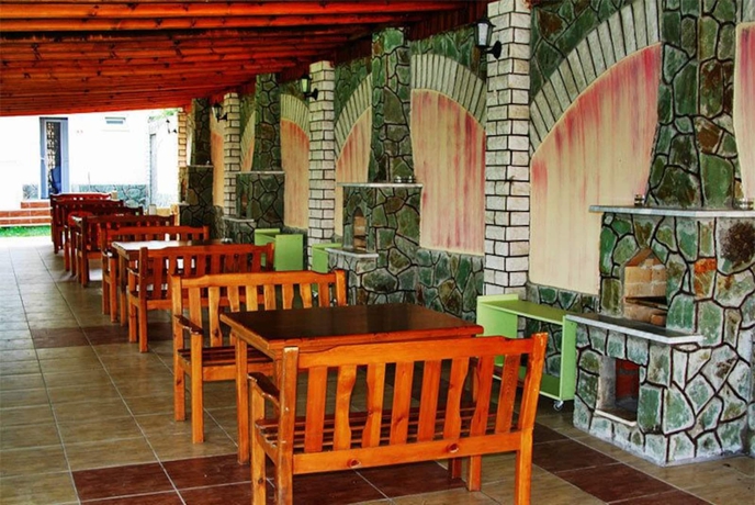 Imagen del bar/restaurante del Camlicesme Hotel. Foto 6