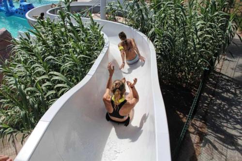 Imagen general del Camping 3 &eacute;toiles - Piscine - cca0gcg. Foto 15