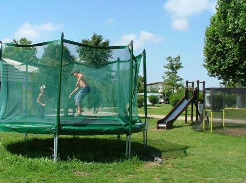 Imagen general del Camping 3 étoiles - efaicg. Foto 15