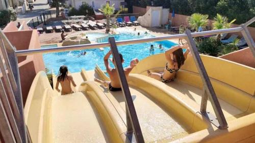 Imagen general del Camping 4 &eacute;toiles - Parc aquatique - eebada. Foto 10