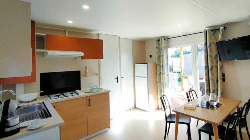 Imagen general del Camping 4 étoiles - Parc aquatique - eebah0. Foto 4