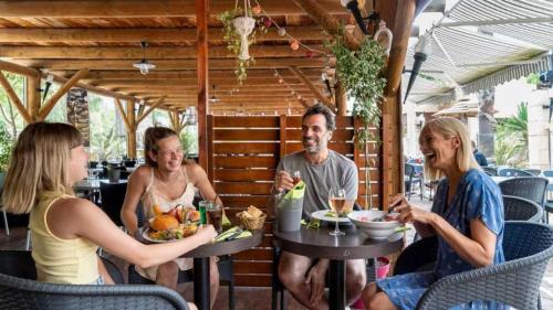 Imagen general del Camping 4 étoiles - Parc aquatique - eebah0. Foto 16