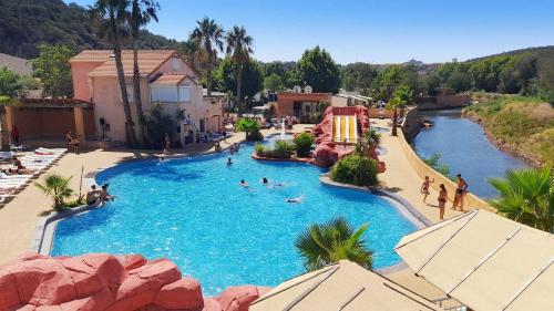 Imagen general del Camping 4 &eacute;toiles - Parc aquatique - eebaih. Foto 9