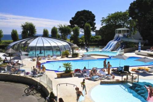 Imagen de la habitación del Camping 4 &eacute;toiles - Piscine - eec0hi. Foto 16