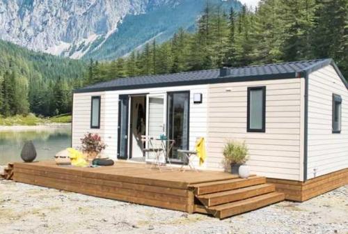 Imagen general del Camping 4 étoiles - Piscine - eehi00. Foto 3