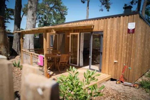 Imagen de la habitación del Camping 4 étoiles - Piscine - eehi00. Foto 19