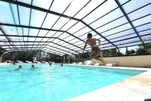 Imagen general del Camping 4 étoiles - Piscine - eehi00. Foto 7