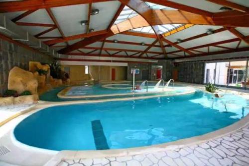 Imagen general del Camping 5 &eacute;toiles - Piscine - eeaibb. Foto 2