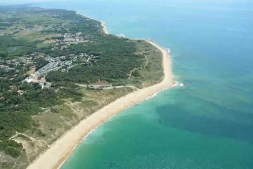 Imagen general del Camping 5 &eacute;toiles - Piscine - eeaibb. Foto 10