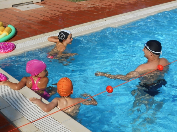 Imagen de la piscina del Camping Agrituristico Carso. Foto 14