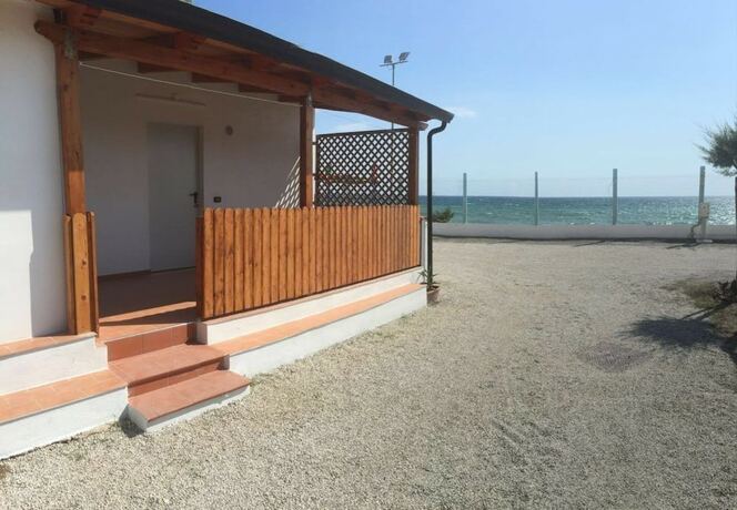 Imagen general del Camping BandB Lido di Salerno. Foto 12