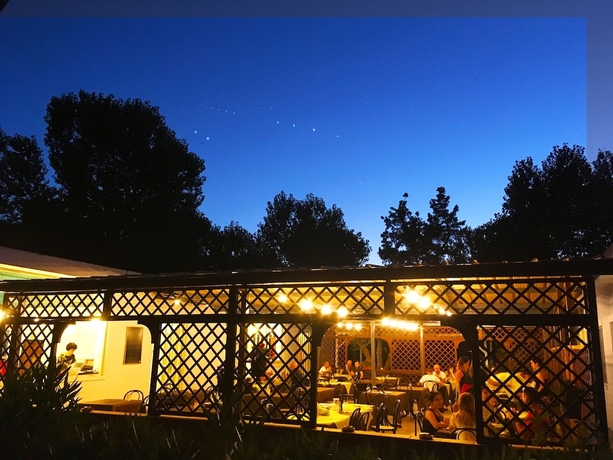 Imagen del bar/restaurante del Camping Campo al Fico. Foto 3