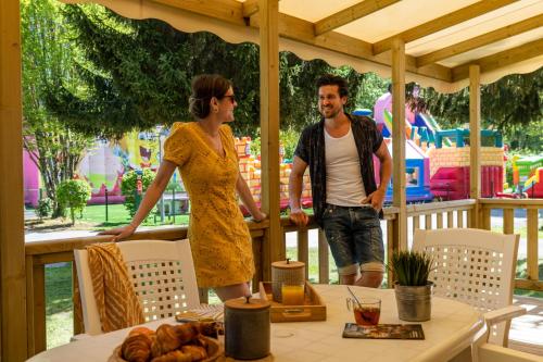 Imagen general del Camping Country Park Crecy La Chapelle - Next to Disneyland Paris. Foto 15