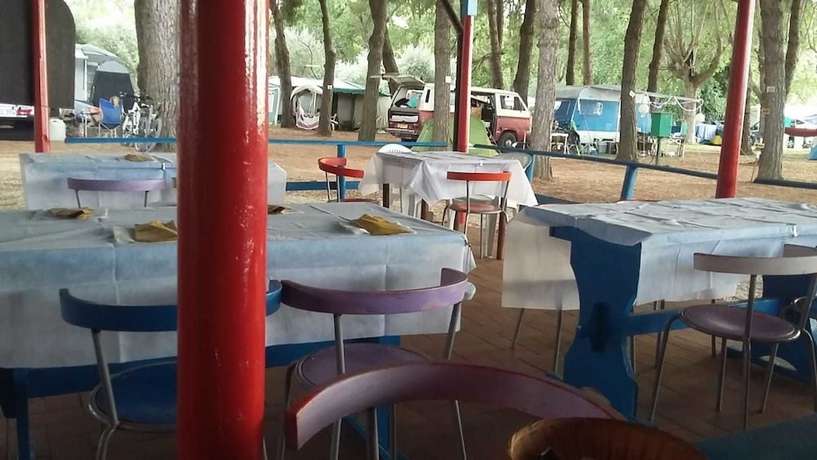 Imagen del bar/restaurante del Camping Eden Park. Foto 7