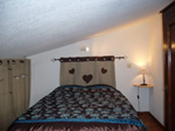 Imagen de la habitación del Camping Le Sous Bois, Saint-Maurice-d'Ibie. Foto 15