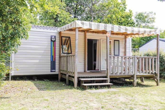 Imagen general del Camping Les Pins de Sel. Foto 8