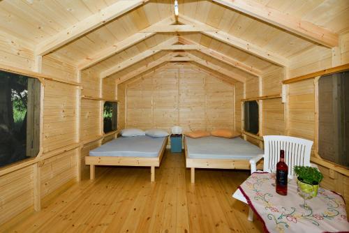 Imagen de la habitación del Camping Mithimna. Foto 10