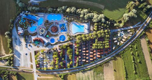 Imagen general del Camping Natura Terme Olimia. Foto 1