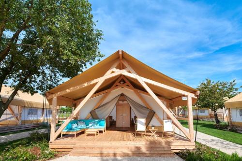 Imagen de la habitación del Camping Park Umag Glamping. Foto 9