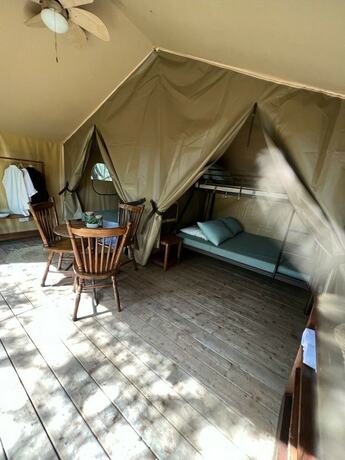 Imagen de la habitación del Camping Porto-vecchio La Baie des Voiles. Foto 19