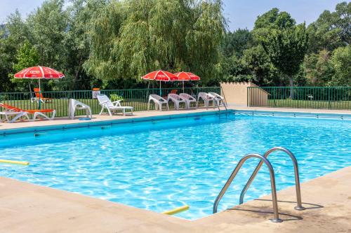 Imagen general del Camping Sites et Paysages Les Pr&eacute;s Hauts. Foto 3