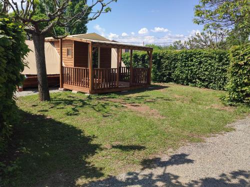 Imagen general del Camping Sites et Paysages Les Pr&eacute;s Hauts. Foto 14