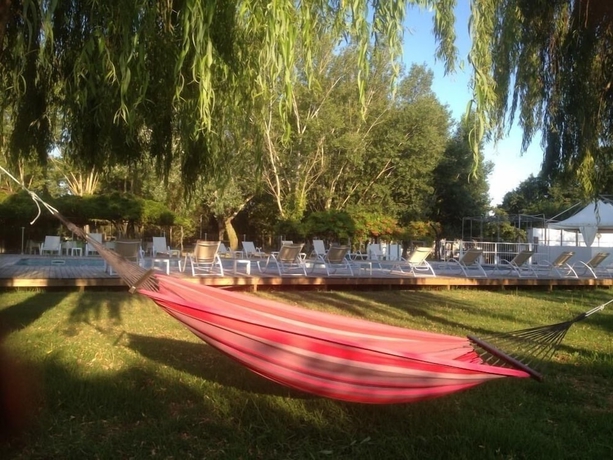 Imagen de la piscina del Camping U Casone. Foto 15